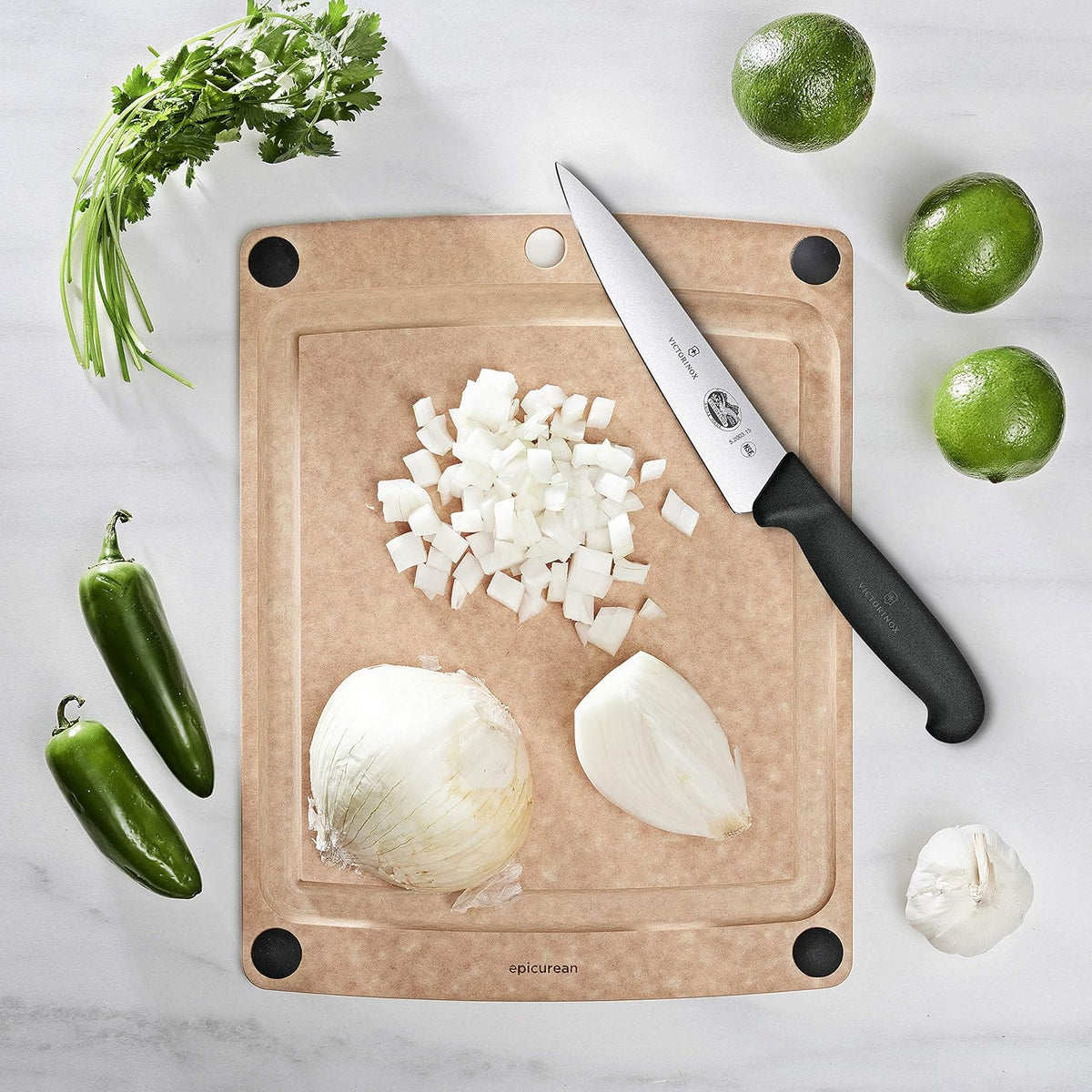 Cuchillo de chef Victorinox, cuchillo pequeño de 5 pulgadas con man...